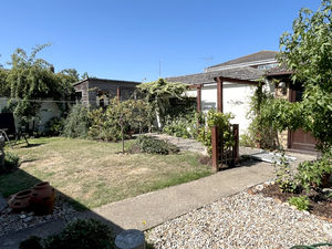 Photo 15- click for photo gallery